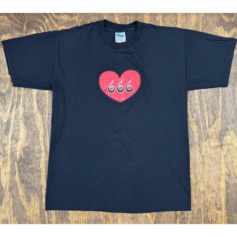 Vintage Y2K 666 Heart T Shirt L Gildan Goth Occult Emo Graphic Tee Black